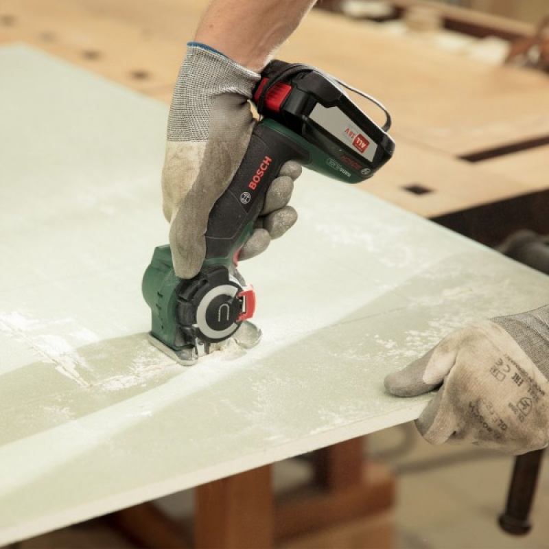 Bosch cordless clearance saw advanced cut
