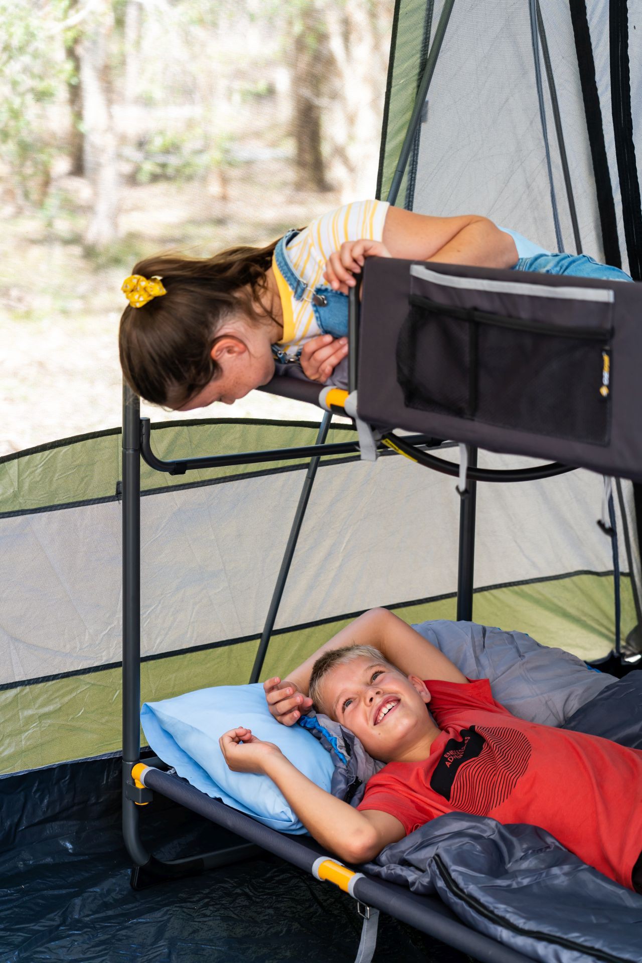 Oztrail deluxe on sale bunk